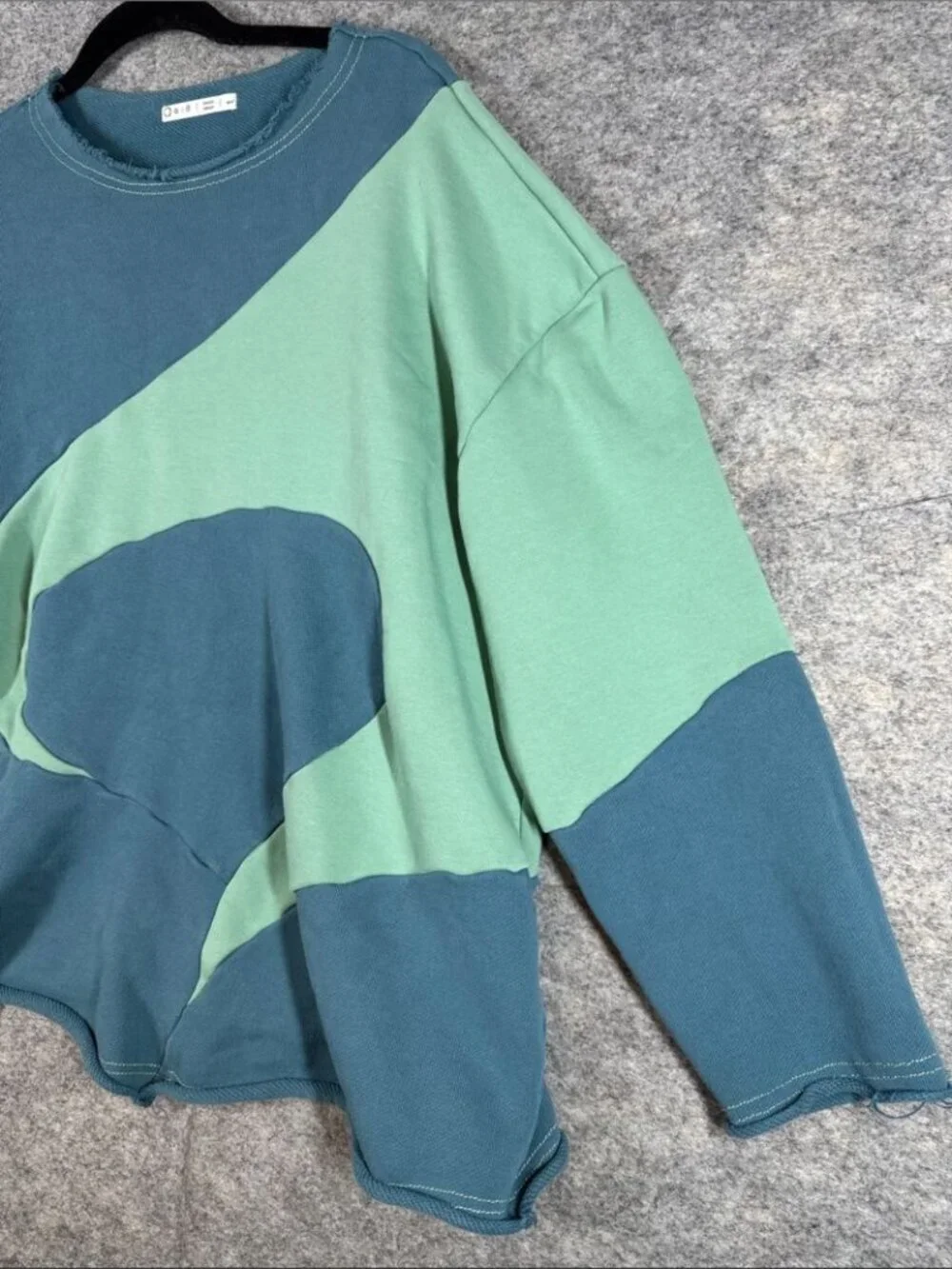 Aeie abstract sweatshirt
